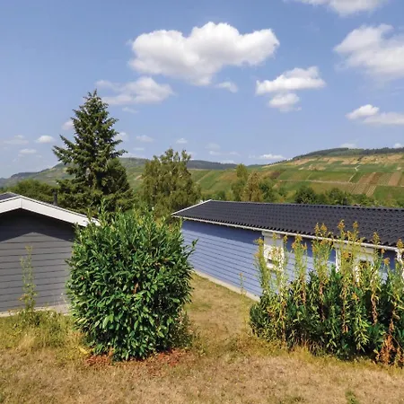Beautiful In An Der Mosel With Kitchen Holiday home